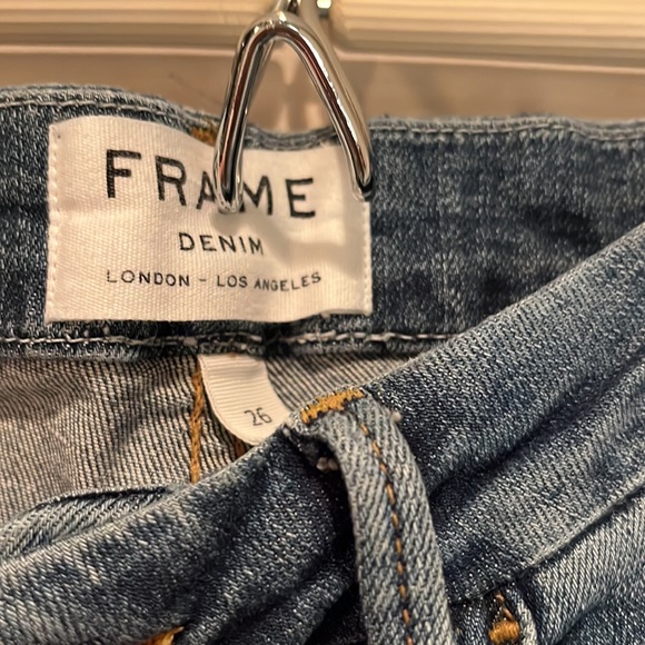 Frame Le Crop Mini Boot Jeans in 26 - Picture 4 of 5